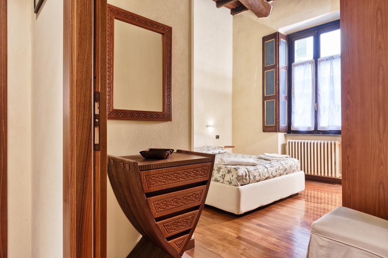 Palazzo Di Citta Elegant Apartment Турин Экстерьер фото